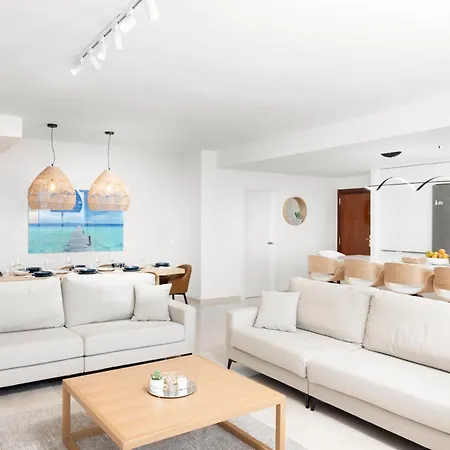 Stunning Marina Seaview Penthouse - Puerto Deportivo Apartment Estepona Exterior photo