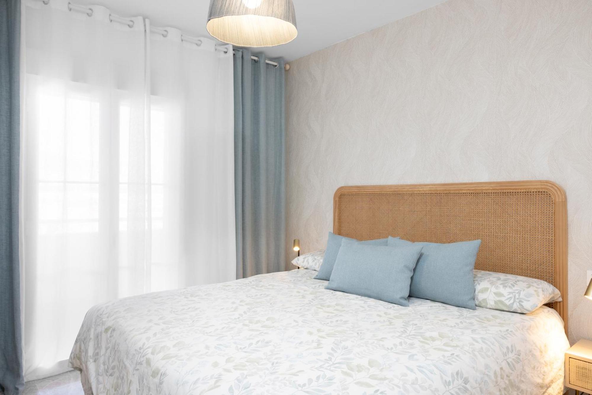 Apartment Stunning Marina Seaview Penthouse - Puerto Deportivo *